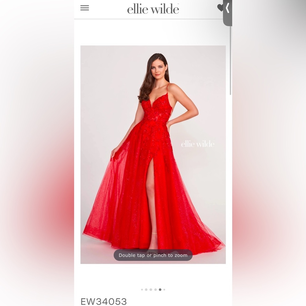 Ellie Wilde graduation dress